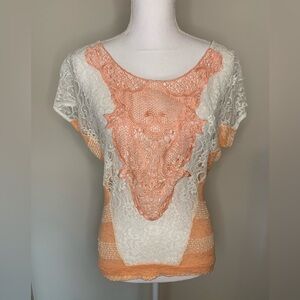 Daytrip Women Boho Crochet Lace Blouse Top Size Small to Medium Peach White